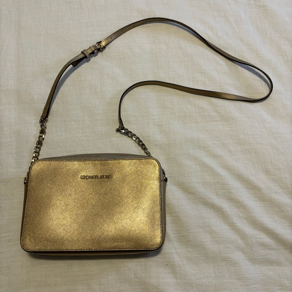 Michael Kors Gold Jet Set Crossbody Purse - Picture 1 of 7